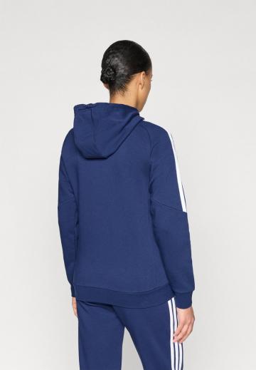 Спортивная толстовка