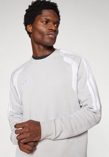 Спортивная кофта