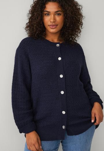 Вязаная кофта