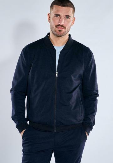 Куртка бомбер