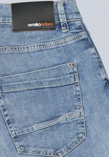 Узкие джинсы