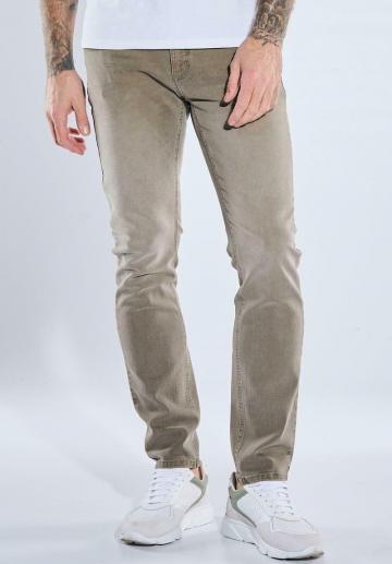 Узкие джинсы