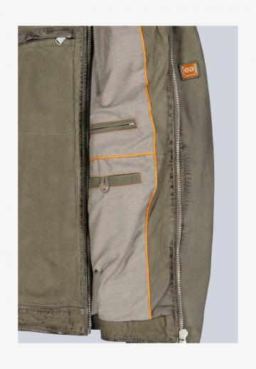 Кожаная куртка