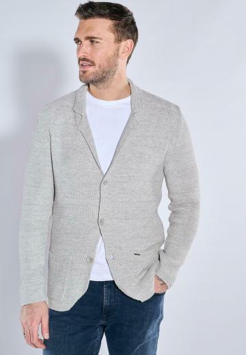 Вязаная кофта