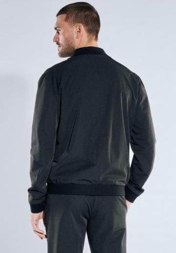 Куртка бомбер