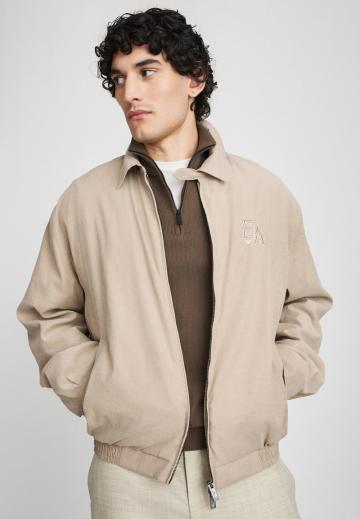 Куртка бомбер