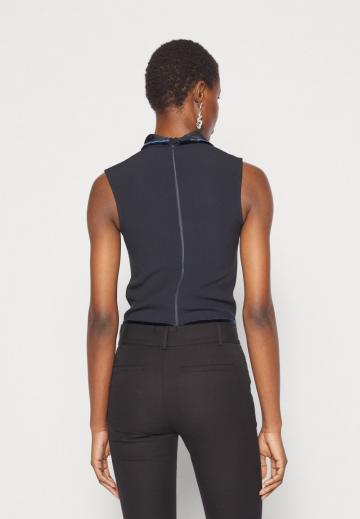 Майка-борцовка