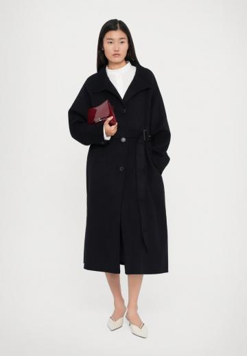 Шерстяное пальто