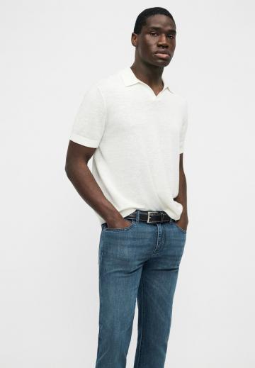 Узкие джинсы