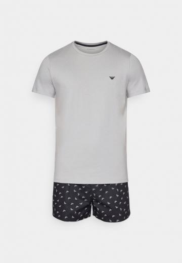 Пижама с шортами