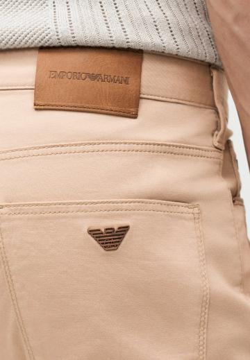 Узкие джинсы