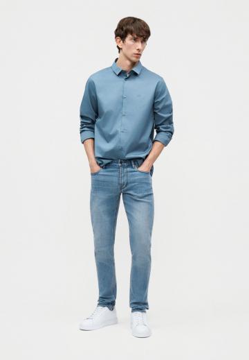 Узкие джинсы