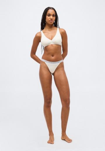 Бюстгальтер без косточек