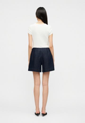 Джинсовые шорты