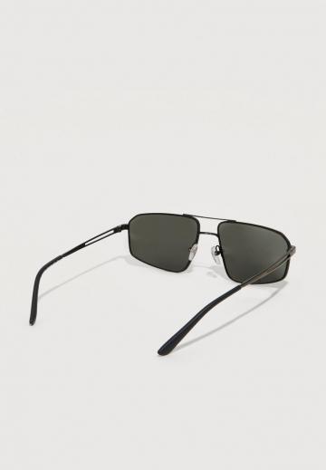 Солнечные очки