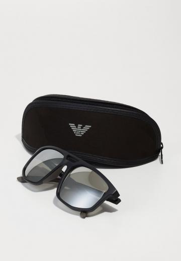 Солнечные очки