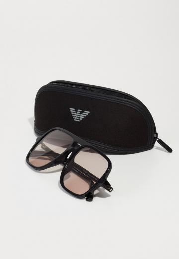 Солнечные очки