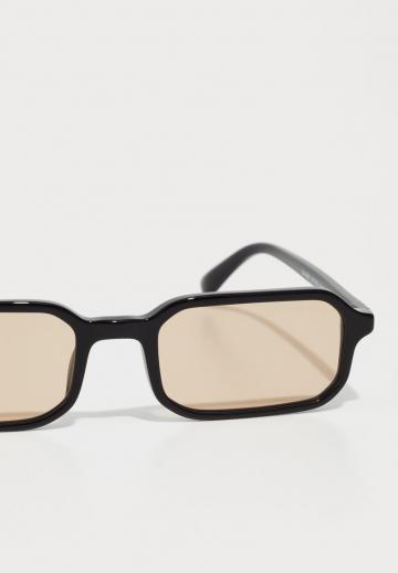 Солнечные очки