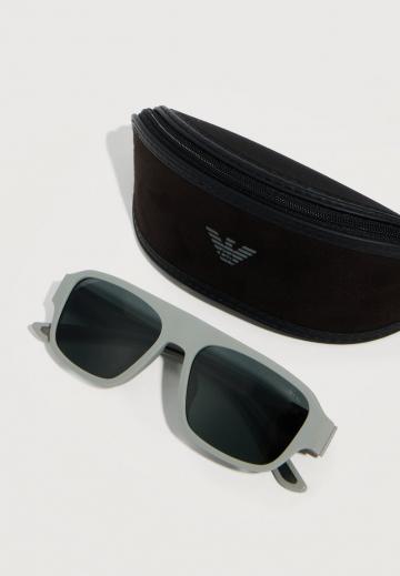 Солнечные очки