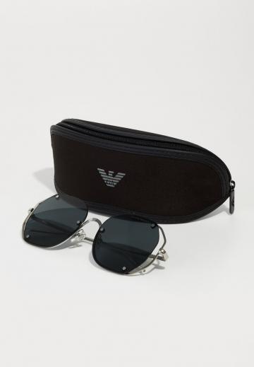 Солнечные очки