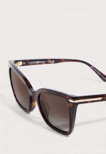 Солнечные очки