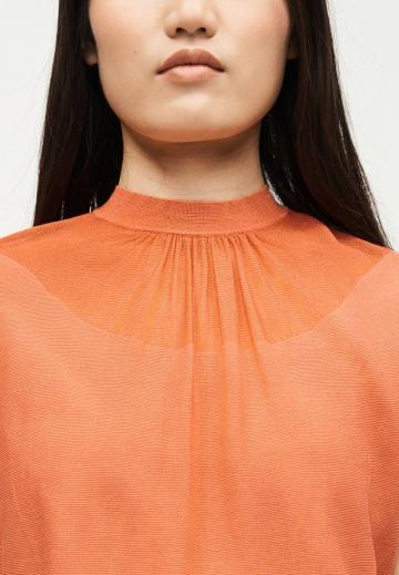 Вязаное платье