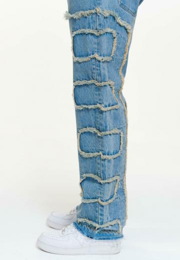 Прямые джинсы