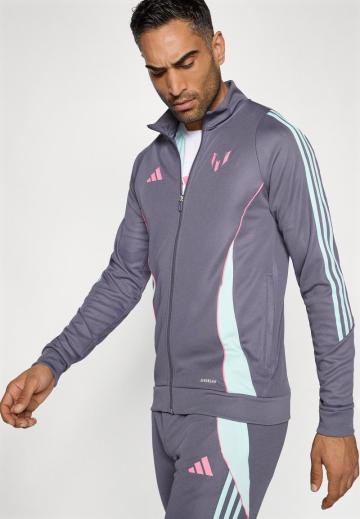 Спортивная куртка