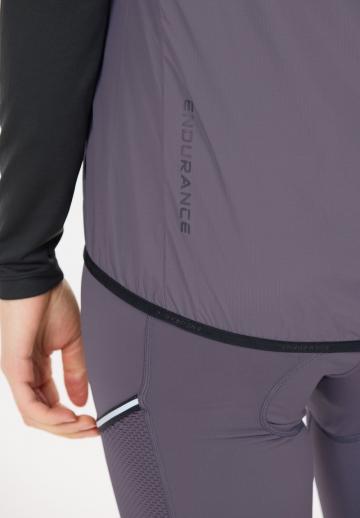 Спортивный жилет