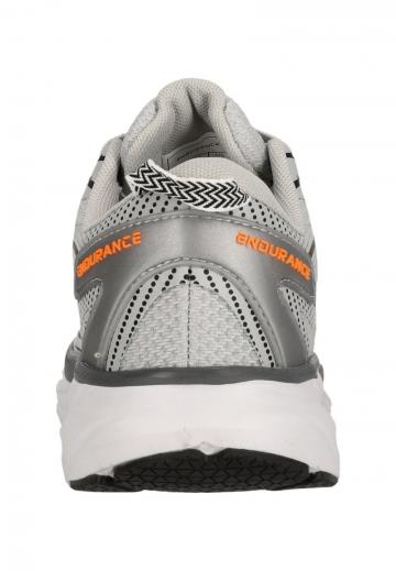 Беговые кроссовки