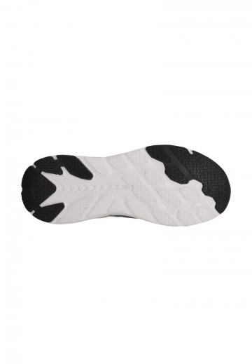 Беговые кроссовки