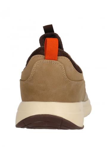 Тренировочные кроссовки