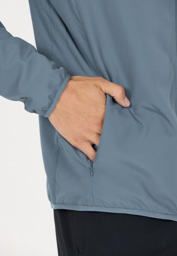 Спортивная куртка