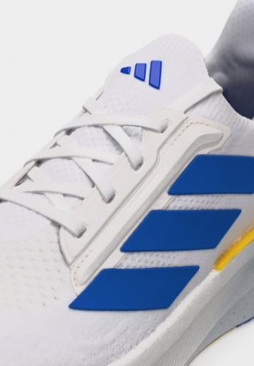 Беговые кроссовки