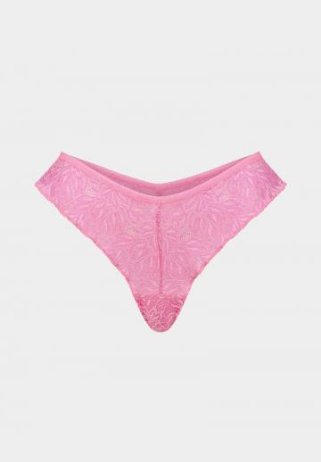 Трусы на бедрах