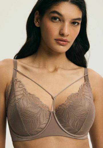 Бюстгальтер на косточках