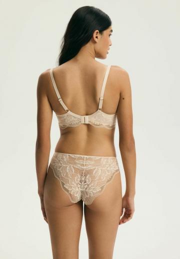 Бюстгальтер