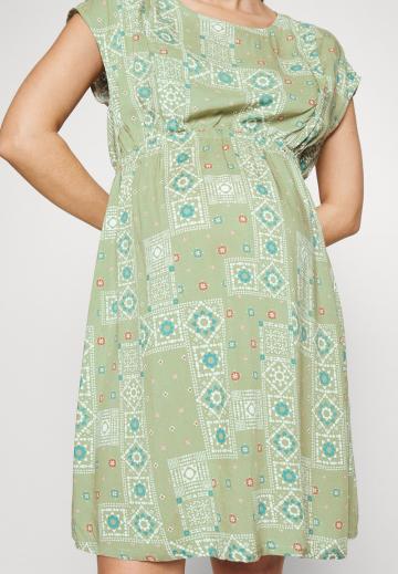 Летнее платье