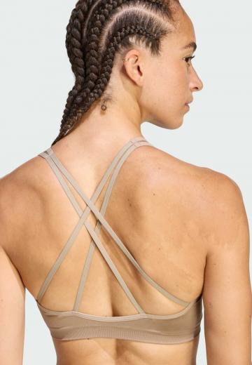 Спортивный бюстгальтер