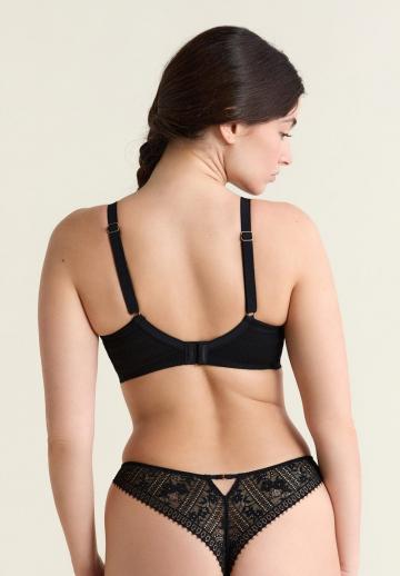 Бюстгальтер