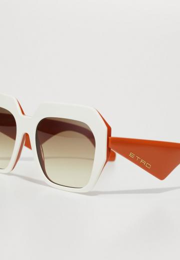 Солнечные очки