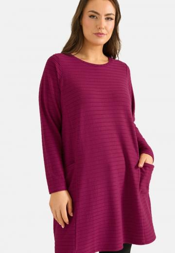 Длинный пуловер