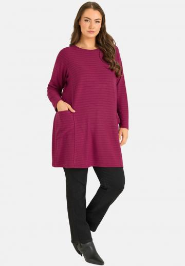 Длинный пуловер