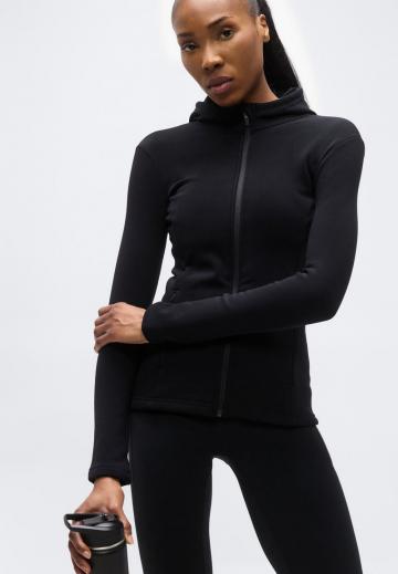 Спортивная толстовка