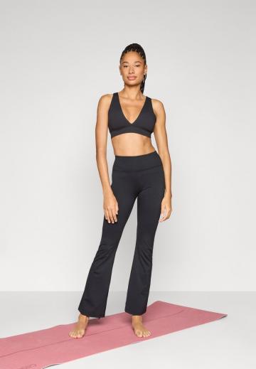 Бюстгальтер без косточек