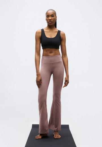 Спортивный бюстгальтер