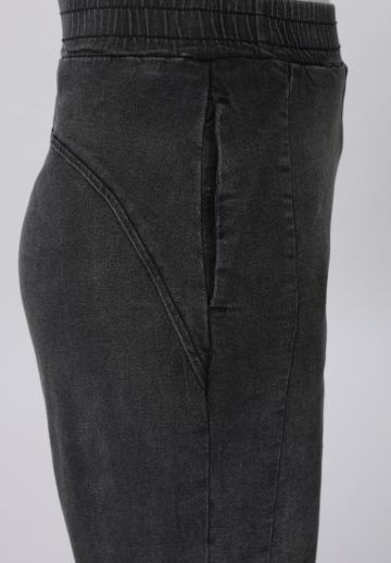 Клешеные джинсы