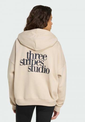 Пуловер с капюшоном