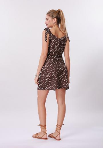 Короткое платье