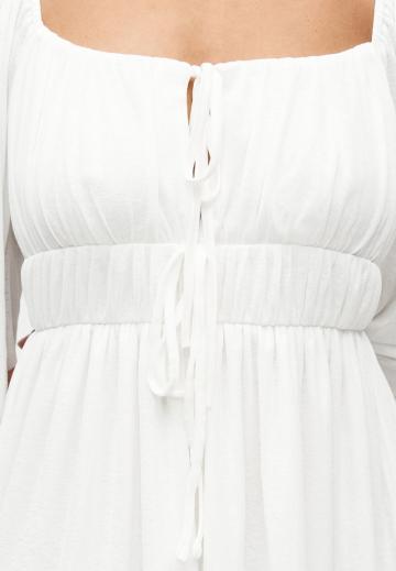 Короткое платье